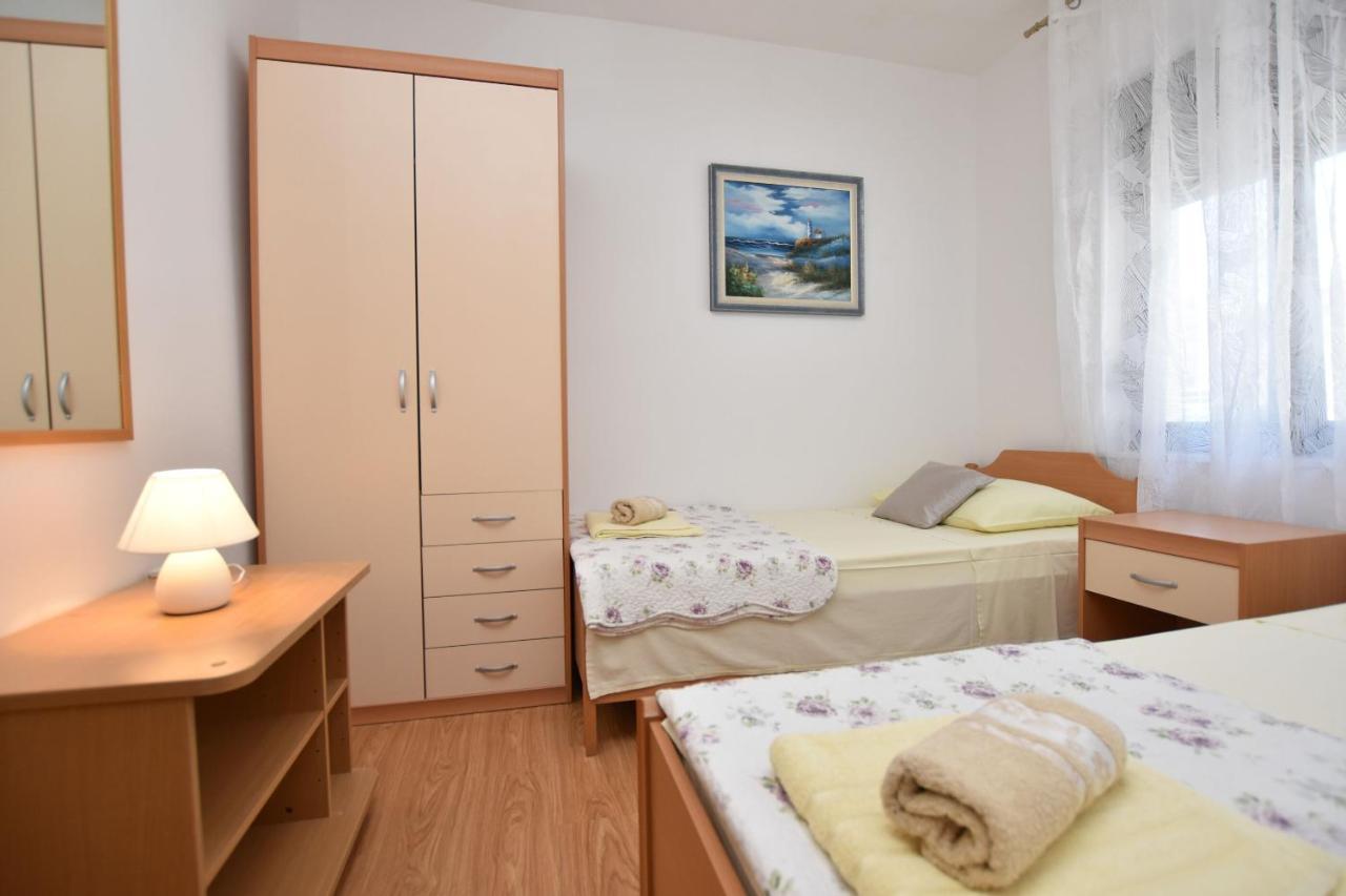 Apartments Tonja 普利莫顿 外观 照片