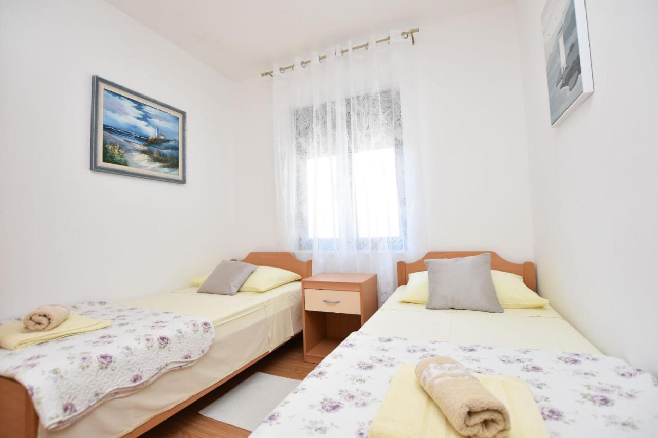 Apartments Tonja 普利莫顿 外观 照片