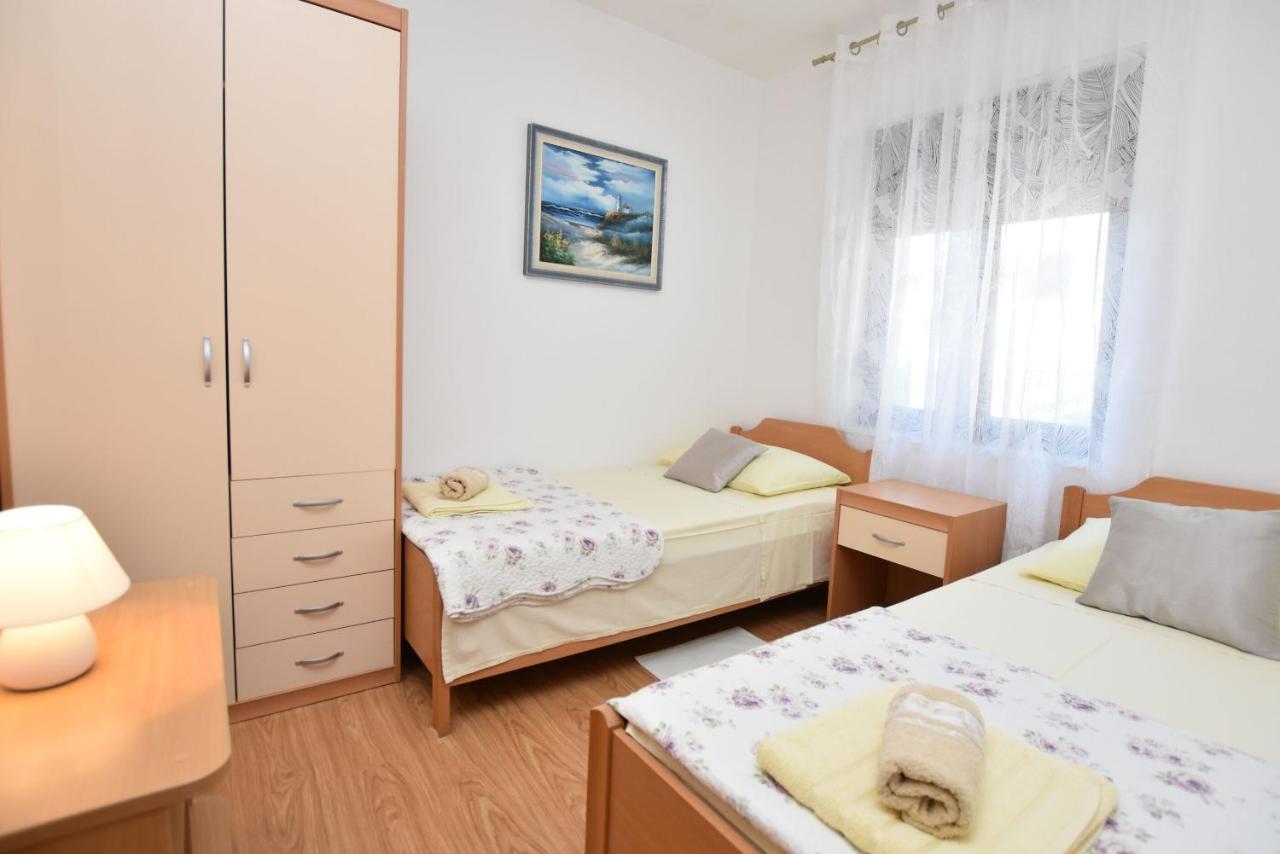 Apartments Tonja 普利莫顿 外观 照片