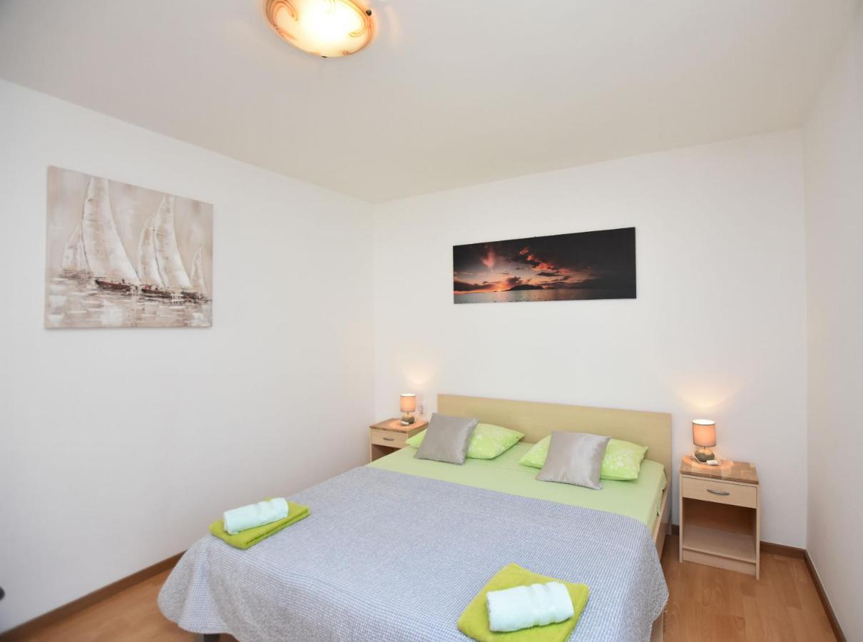 Apartments Tonja 普利莫顿 外观 照片