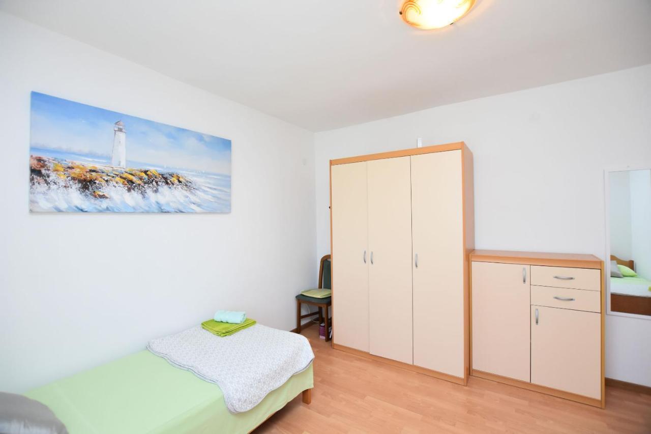 Apartments Tonja 普利莫顿 外观 照片